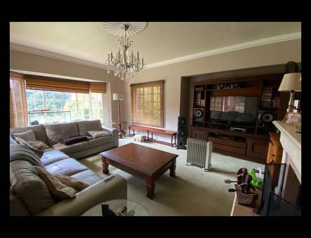 4 BEDROOM HOUSE FOR SALE IN MONTROSE